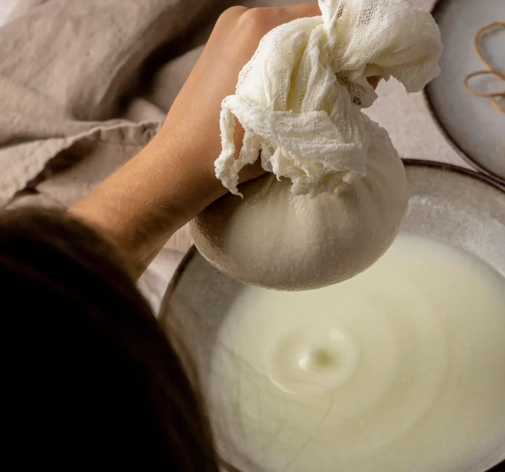 Making Kazakh fermented milk